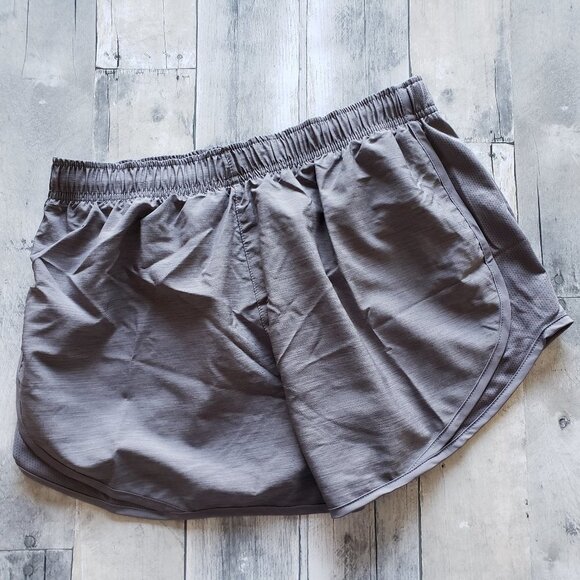 NWT - Nike Women's Light Heather Grey Tempo Brief-Lined Running Short - Size M - Picture 3 of 3